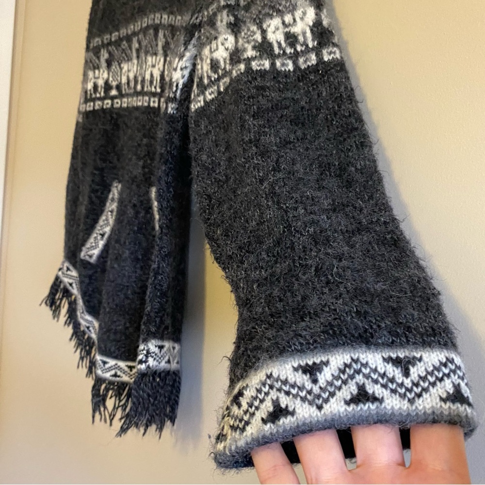 Cozy Soft Alpaca Blend Style Sweater - Warm Lightweight Knit, Hooded Pullover - Picture 9 of 11